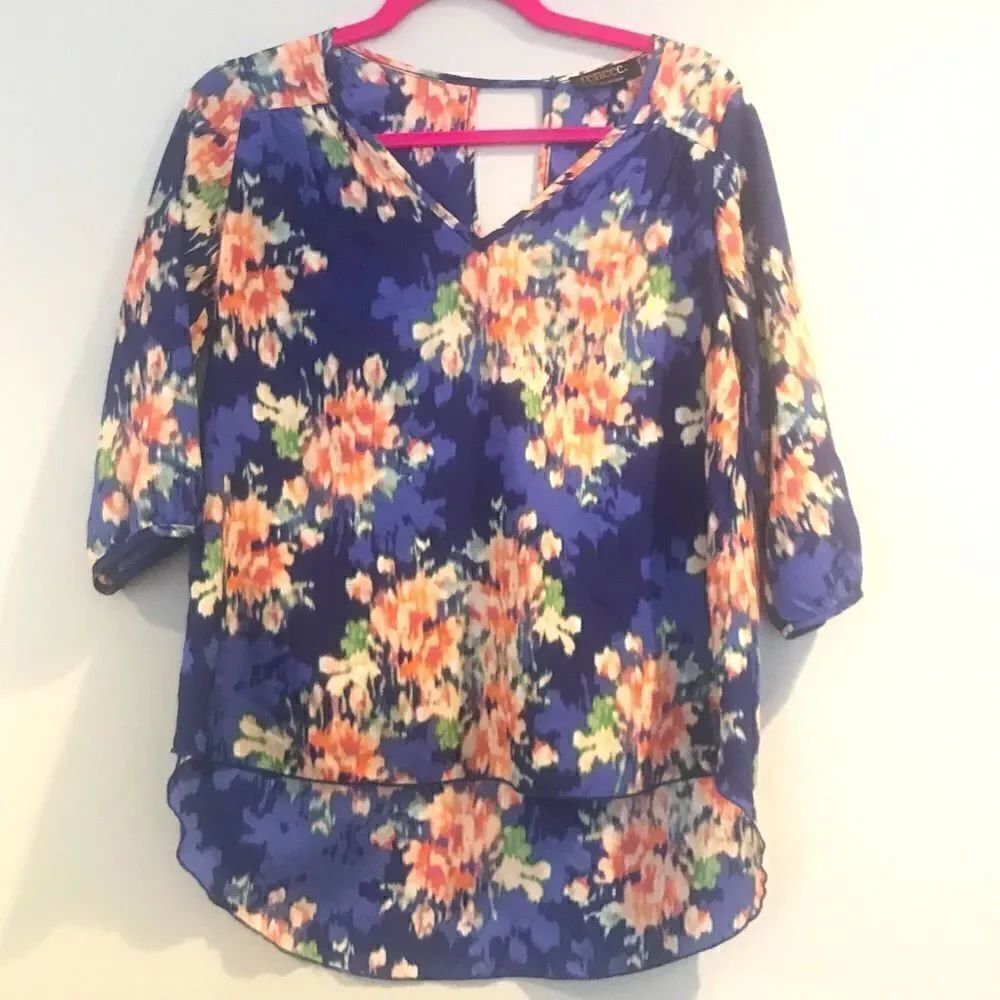 Renee C Floral Blouse